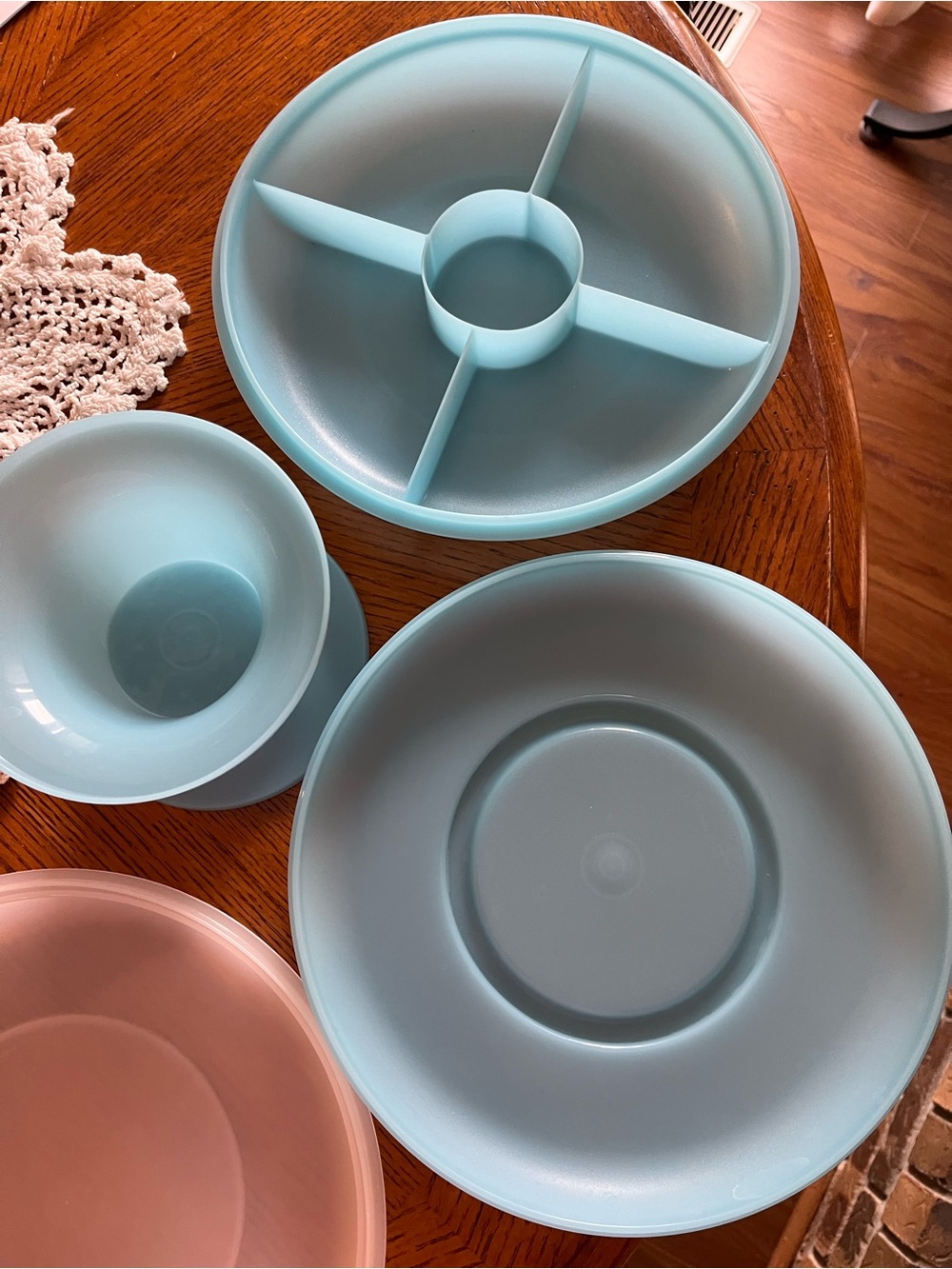 Tupperware Light Blue and Pink Serving Bowl & Sectioned Tray Set